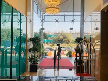the maple hotel bhopal