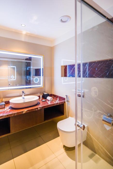 the maple hotel bhopal
