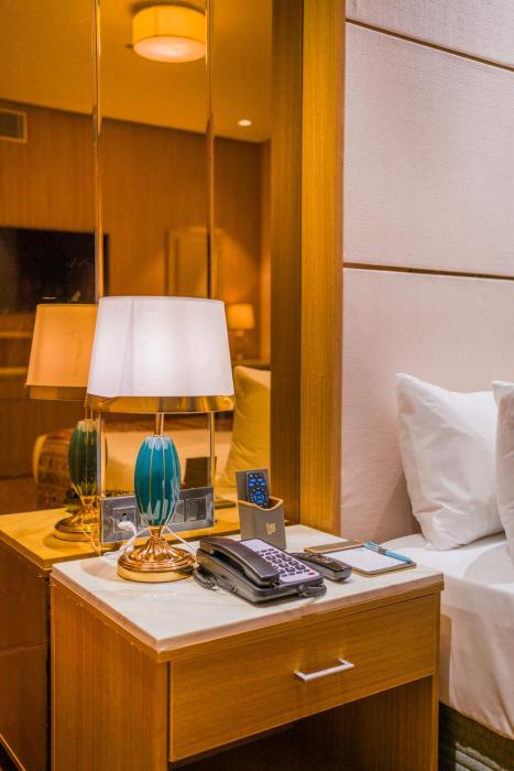 the maple hotel bhopal