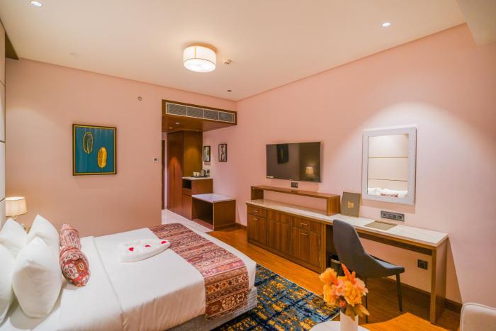 the maple hotel bhopal