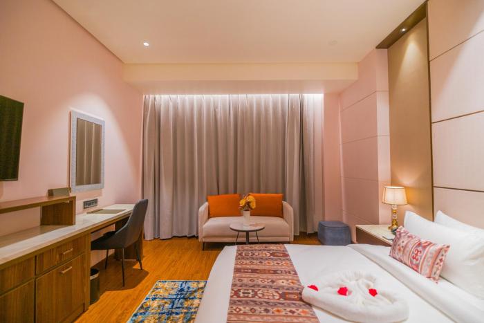 the maple hotel bhopal