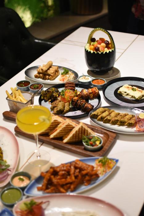 the maple hotel bhopal