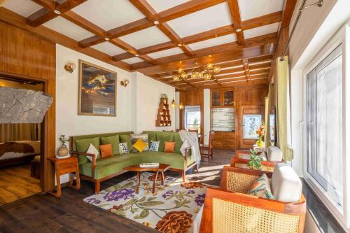 ama stays and trails barefoot bungalow dhanaulti