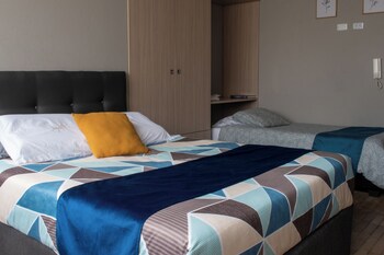 cadena hotelera rey es