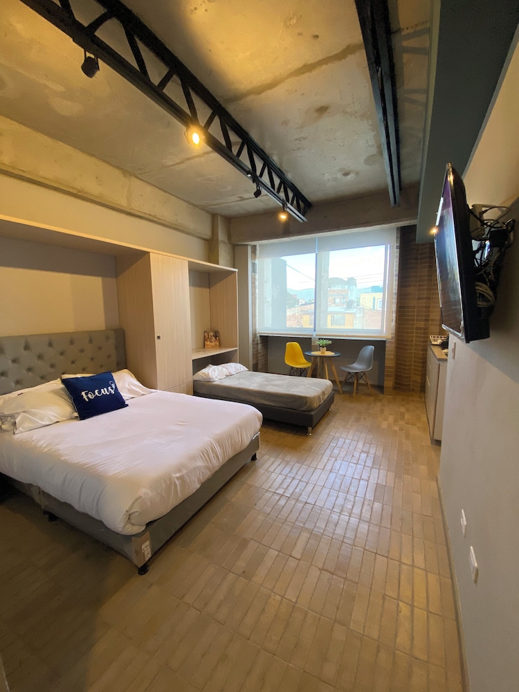 cadena hotelera rey es