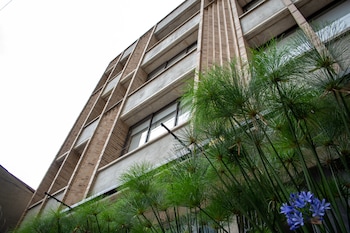 cadena hotelera rey es