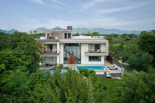 ama stays and trails nilaya amaltaas villa udaipur