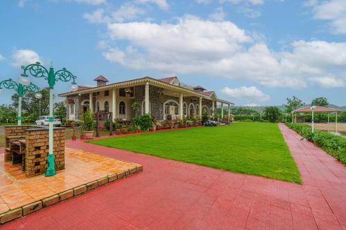 ama stays and trails patus haven lonavala