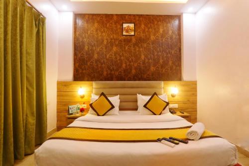Hotel Cristelia,,3 star