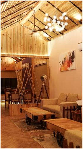 ama stays and trails whispering pines bhimtal