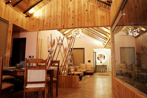 ama stays and trails whispering pines bhimtal