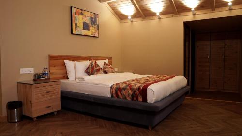ama stays and trails whispering pines bhimtal