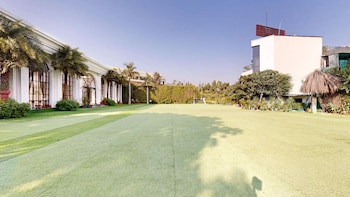 Luxera Hotels & Resorts,,4 star