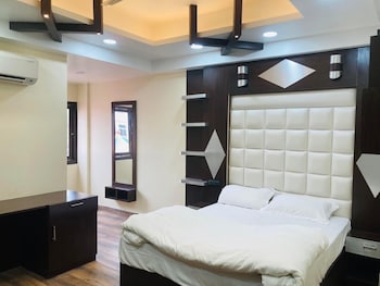 hotel lalita palace arrah