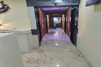 hotel heritage gurukul