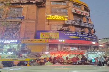 hotel heritage gurukul