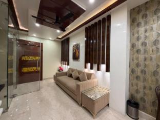 hotel divyanshi inn
