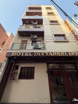 hotel divyanshi inn