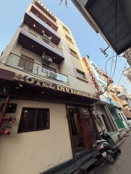 hotel divyanshi inn