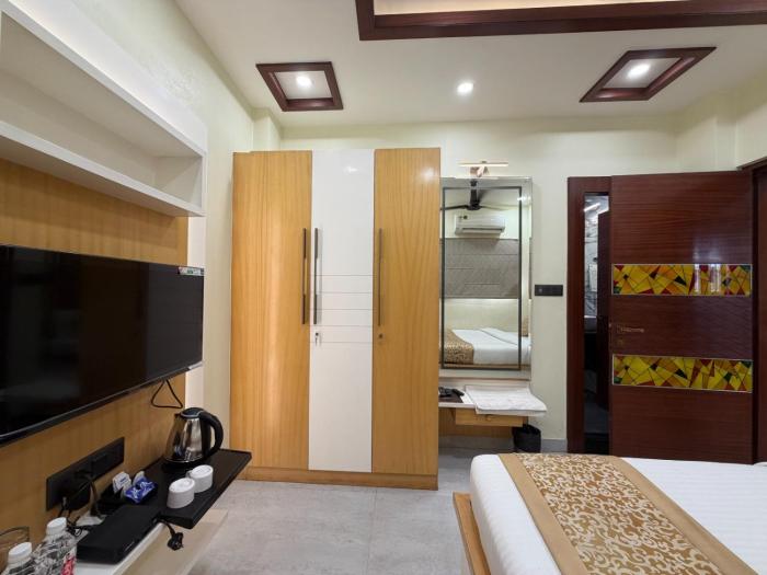 hotel divyanshi inn