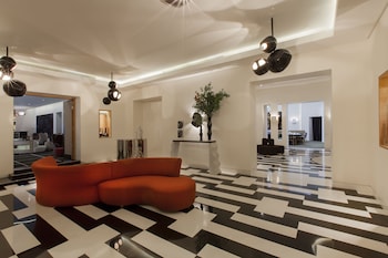 Hotel Marignan Champs Elysees,Île-De-France>>Paris,5 star