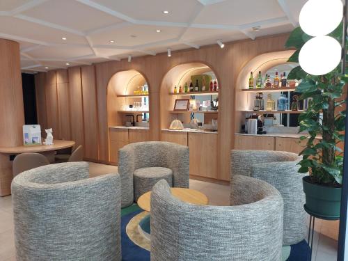 mercure paris arc de triomphe wagram