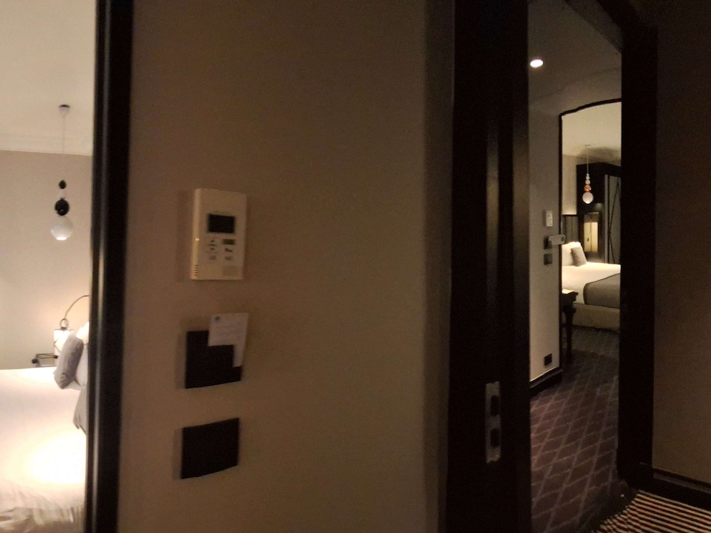mercure paris arc de triomphe wagram