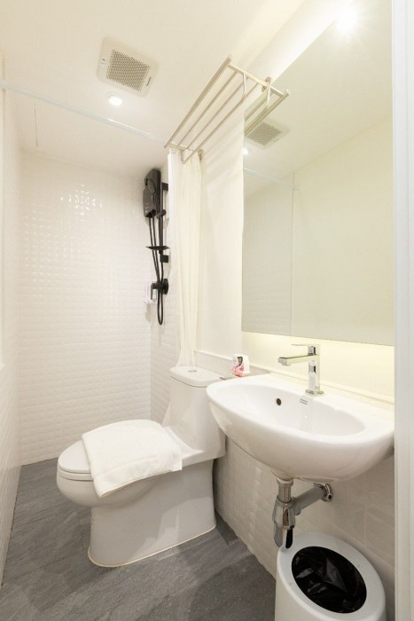 zhennan teabar hotel