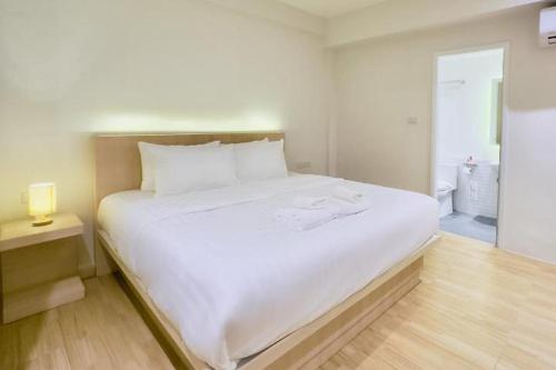 zhennan teabar hotel