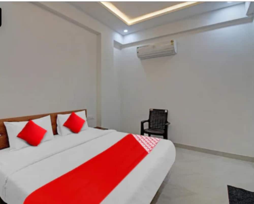 hotel highway relax inn by grb