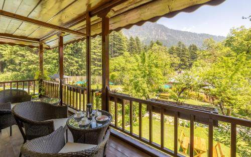 baikunth manali by leisure hotels