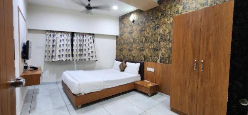Hotel Best Elegence,,2 star