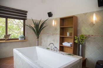 hotel boutique y restaurante paniste