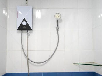 roomquest sps hotel and residence