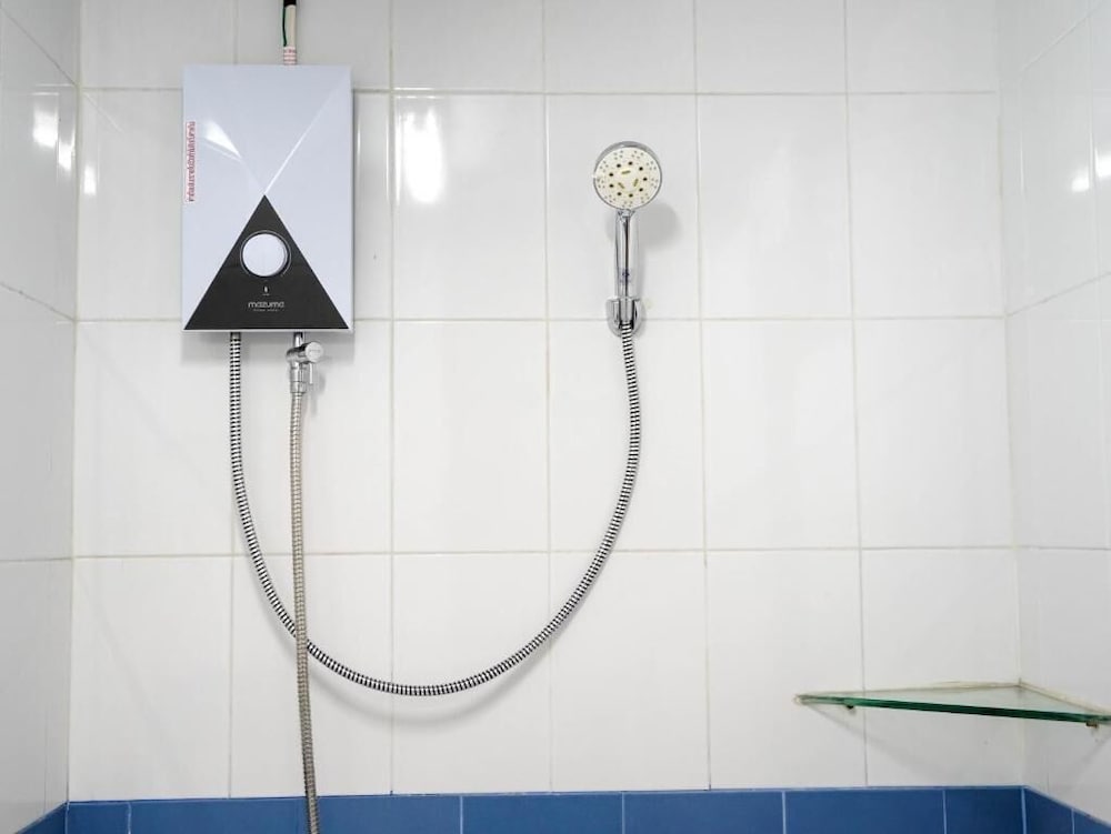 roomquest sps hotel and residence