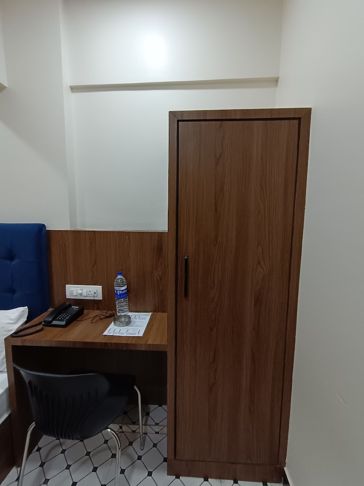 hotel best