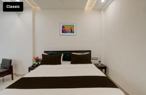 hotel giriraj palace