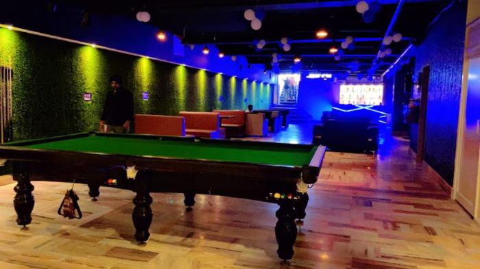 hotel giriraj palace