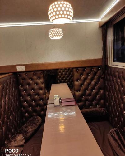 Hotel Affari,,3 star