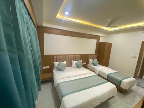 Hotel Neptune,,2 star