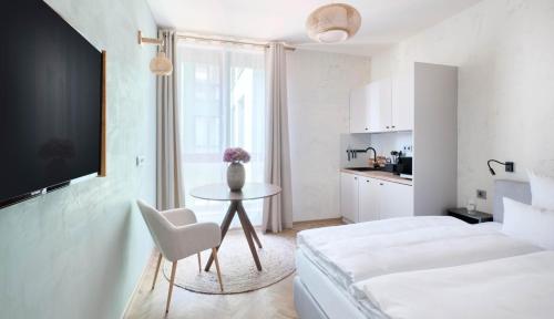 phil and max hotel and apartments messe