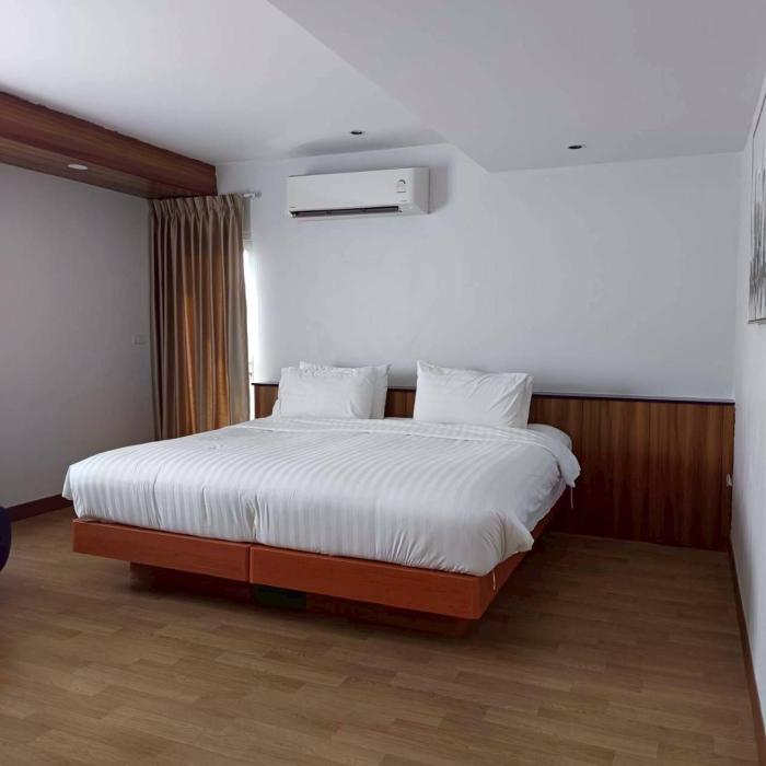 njoy prestige grand hotel don mueang