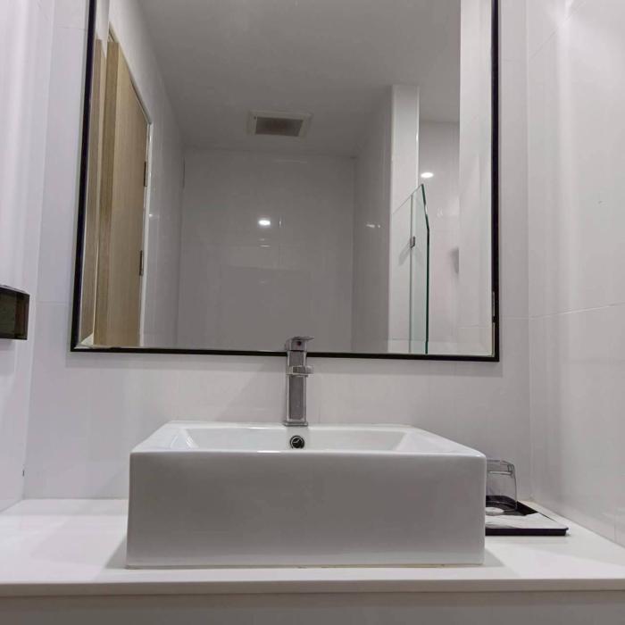 njoy prestige grand hotel don mueang