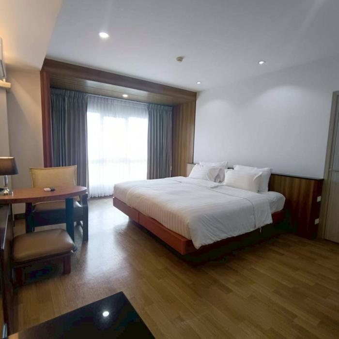 njoy prestige grand hotel don mueang