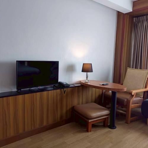njoy prestige grand hotel don mueang
