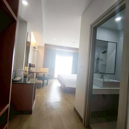 njoy prestige grand hotel don mueang