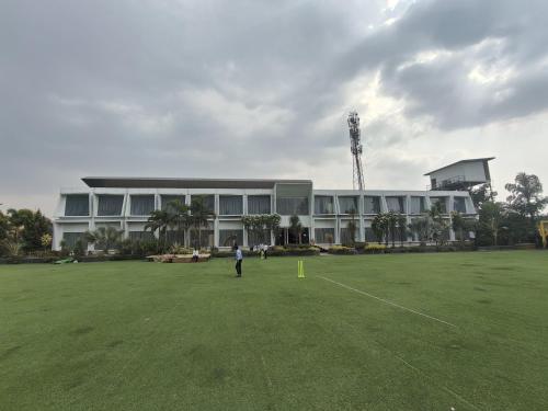 the democracy hotel and resort