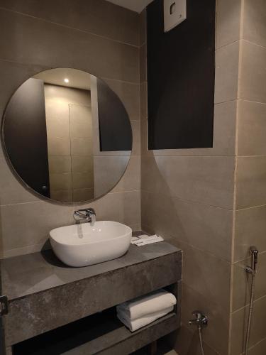 the democracy hotel and resort