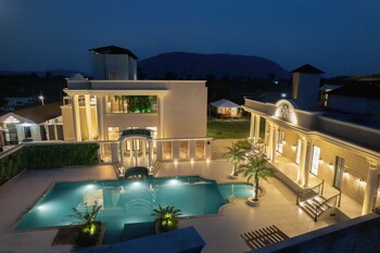 La Nature Hotels & Resorts,,3 star