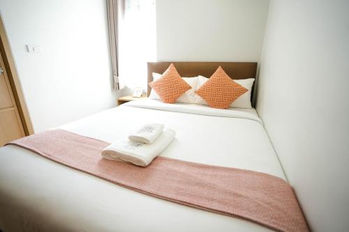 so zen hotel silom bangkok